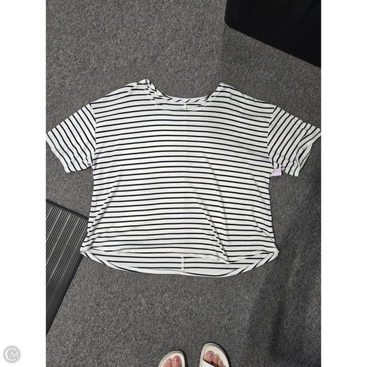 Top Short Sleeve By Lands End In Striped Pattern, Size: 3x