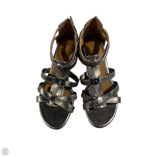 Sandals Flats By Sofft In Silver, Size: 8