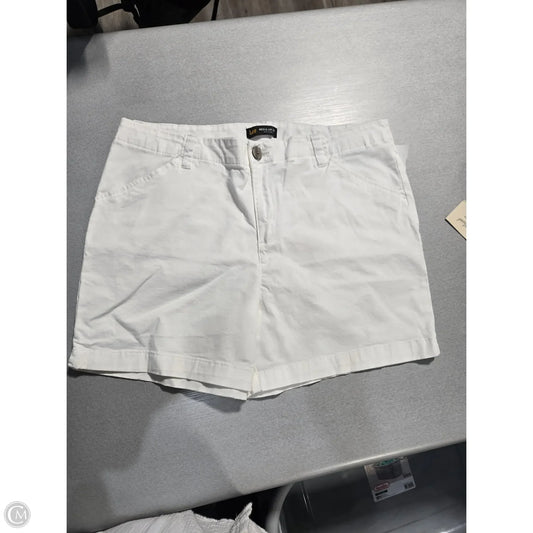 Shorts By Lee In White, Size: 16