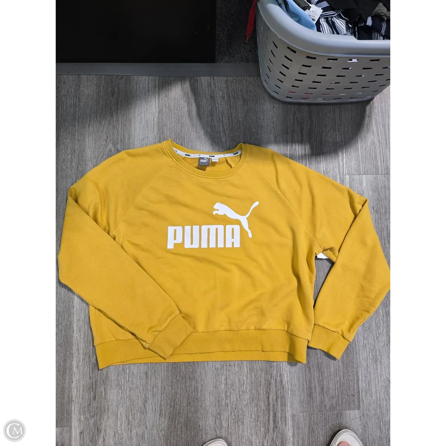 Sweatshirt Crewneck By Puma In Yellow, Size: Xl