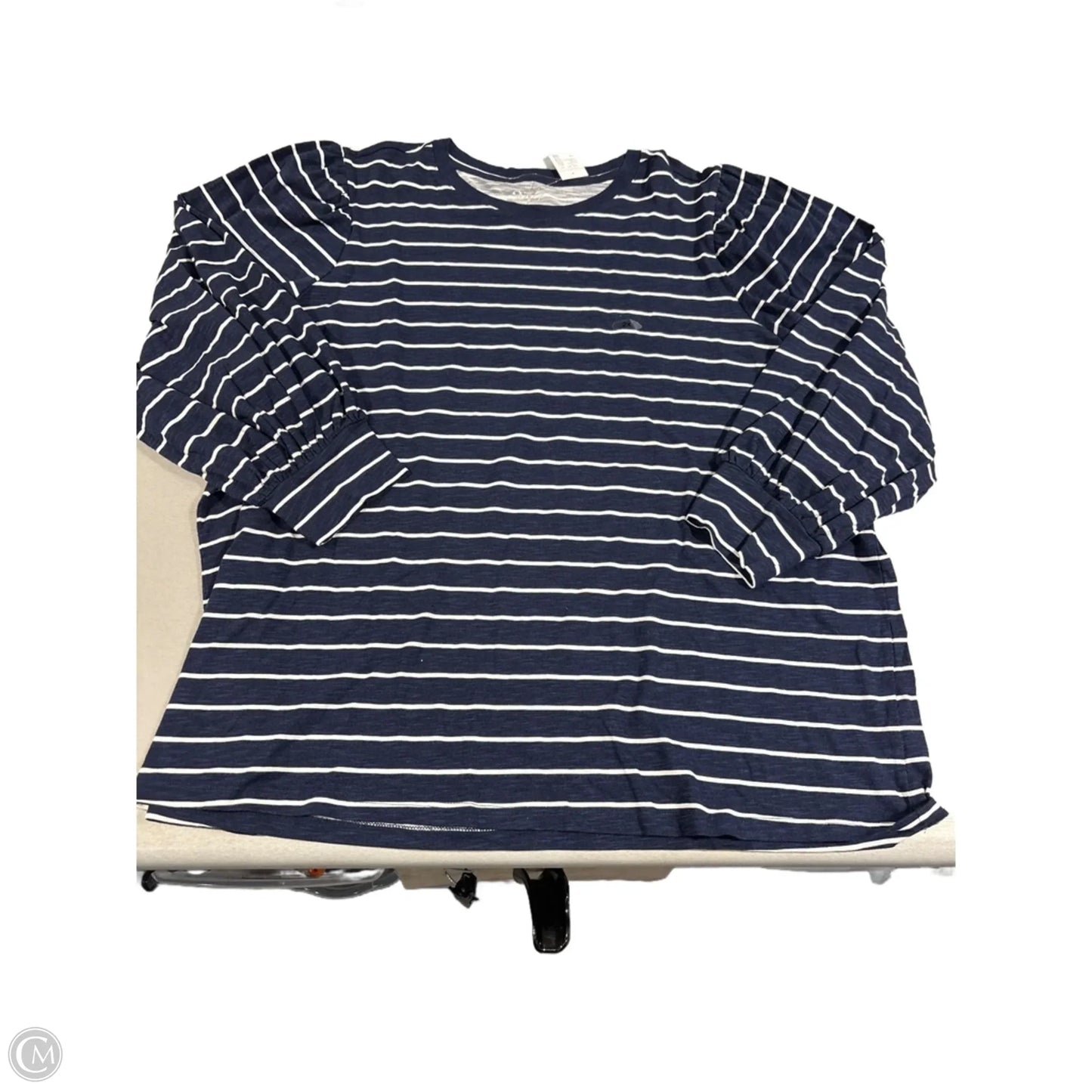 Top Long Sleeve By Maurices In Blue, Size: 2x