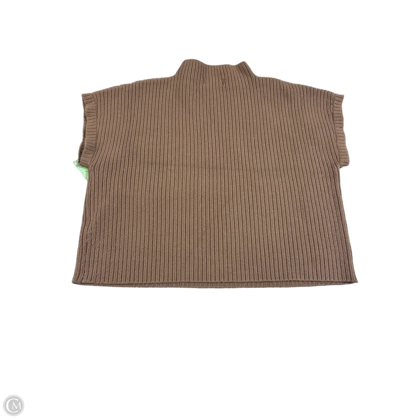 Sweater Short Sleeve By Urban Daizy In Brown, Size: M