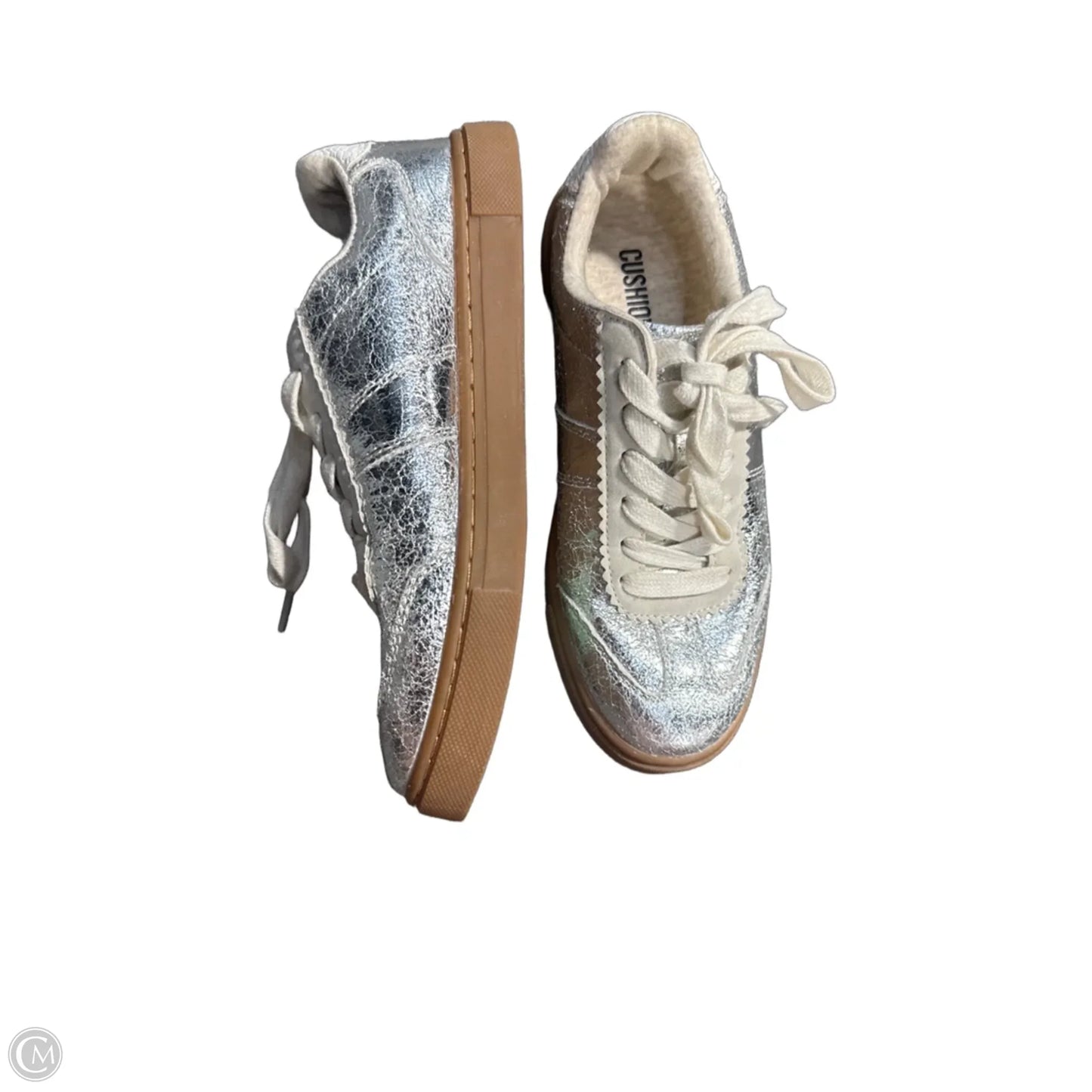 Shoes Sneakers By Cushionaire In Silver & Tan, Size: 6