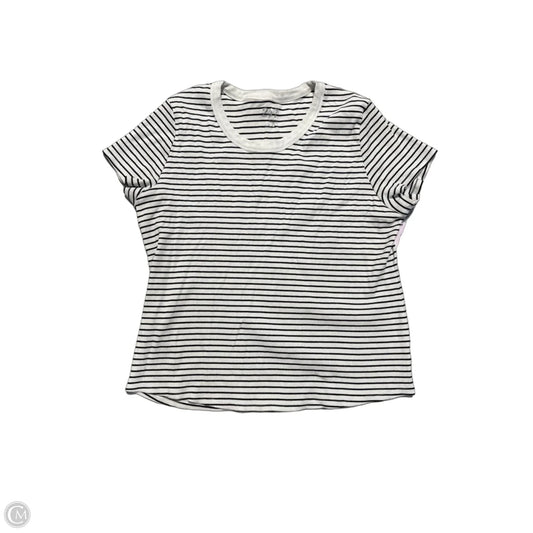 Top Short Sleeve By Maurices In Striped Pattern, Size: 2x