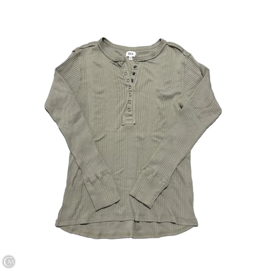 Top Long Sleeve Basic By Bke In Green, Size: Xl