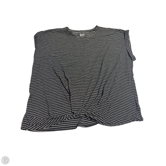 Top Short Sleeve By Maurices In Black, Size: Xxl