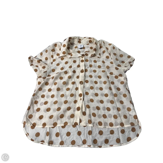 Top Short Sleeve By Cabi In Beige, Size: L