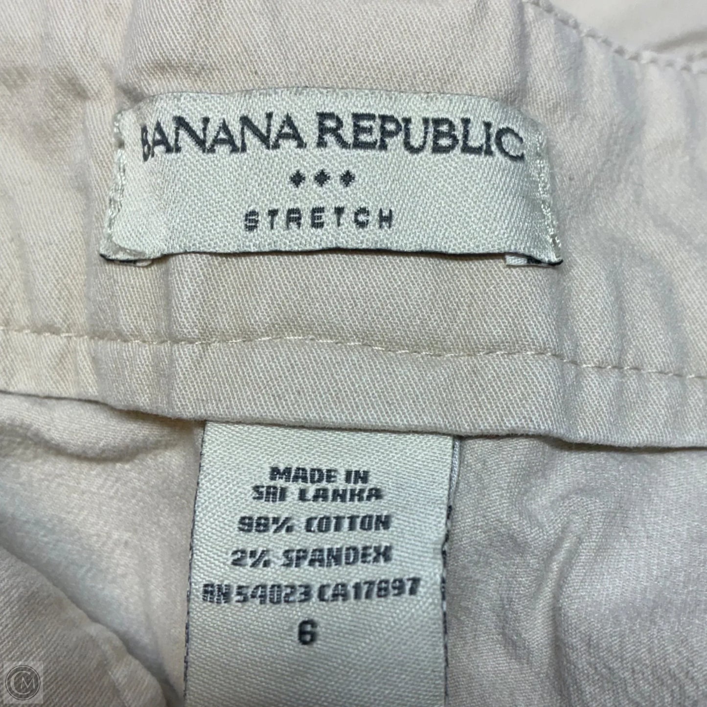 Shorts By Banana Republic In Beige, Size: 6