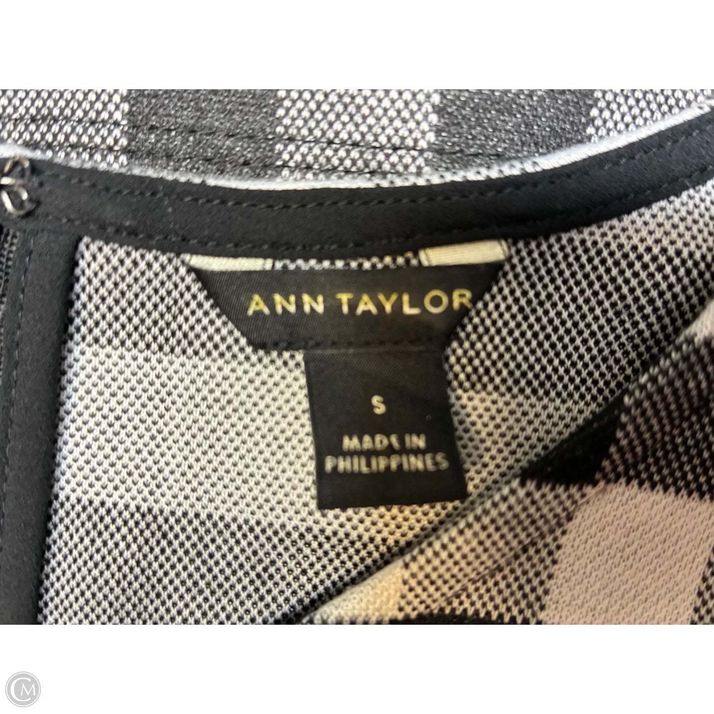 Top Sleeveless By Ann Taylor In Black & White, Size: S