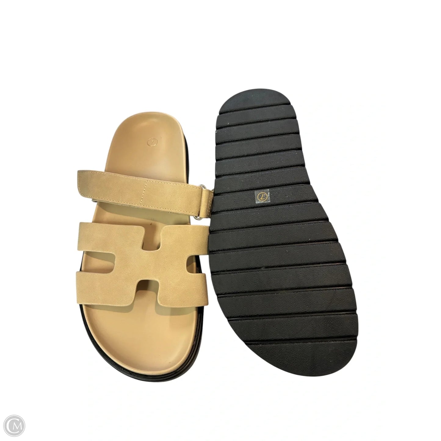 Sandals Flats By Cmf In Tan, Size: 7