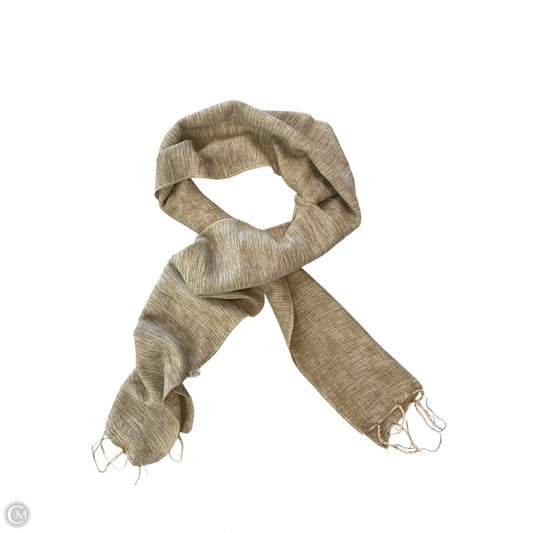 Scarf Winter By Clothes Mentor In Beige