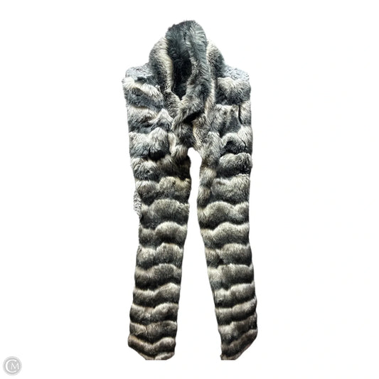 Vest Faux Fur & Sherpa By Lapis In Grey, Size: L