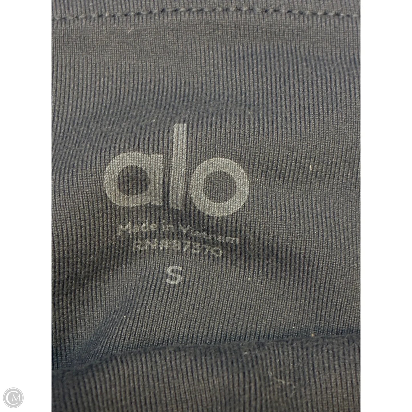 Athletic Leggings By Alo In Grey, Size: S