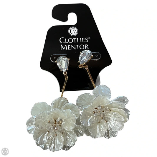 Earrings Dangle/drop By Clothes Mentor
