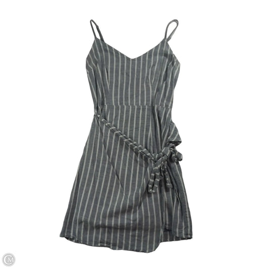 Dress Casual Short By Abercrombie And Fitch In Striped Pattern, Size: S