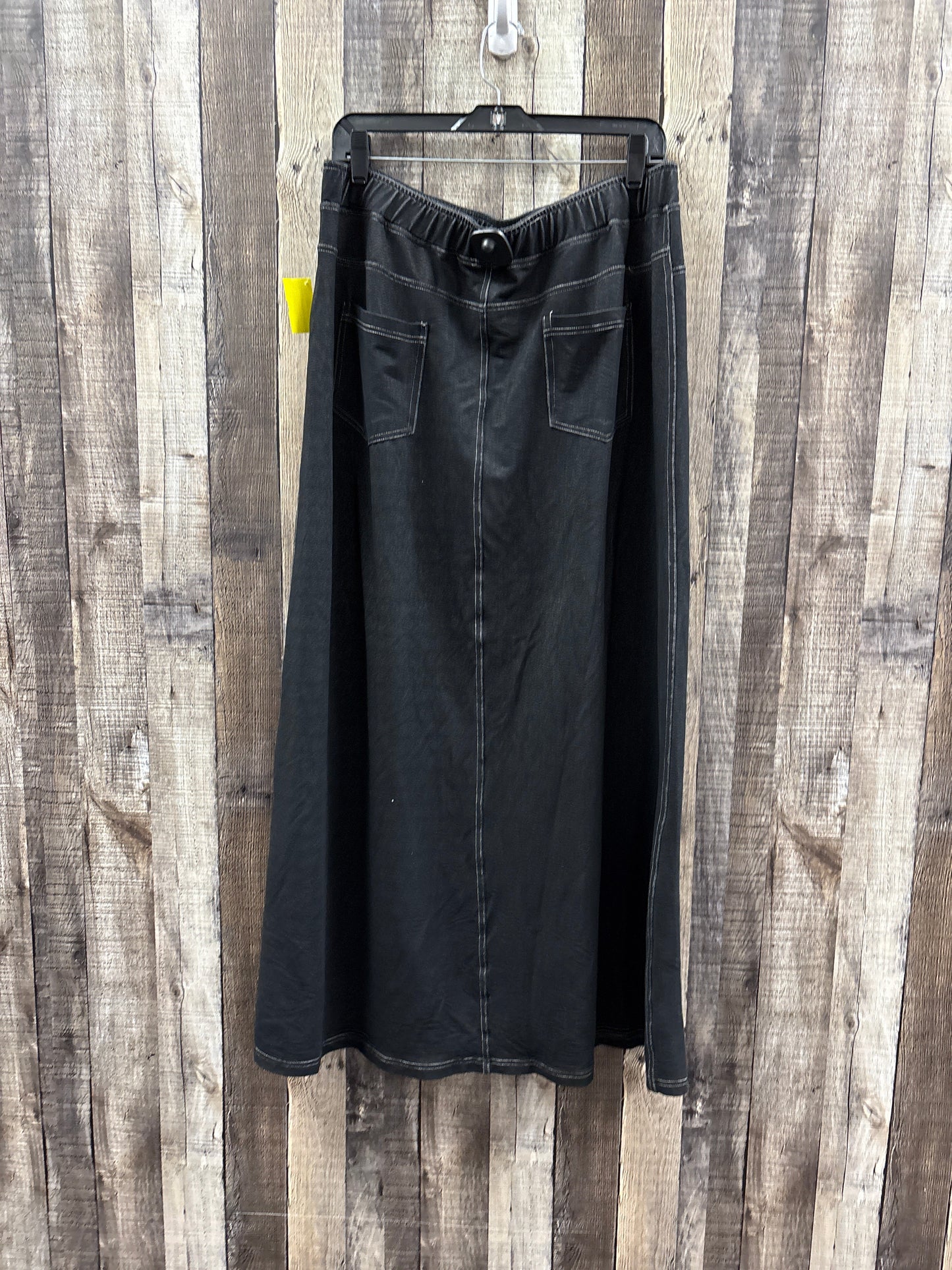 Skirt Maxi By Cmf In Black, Size: Xxl