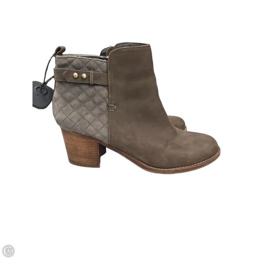 Boots Ankle Heels By Sperry In Beige, Size: 11