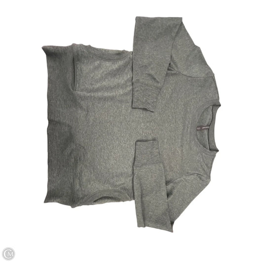 Top Long Sleeve By Gaiam In Green, Size: L
