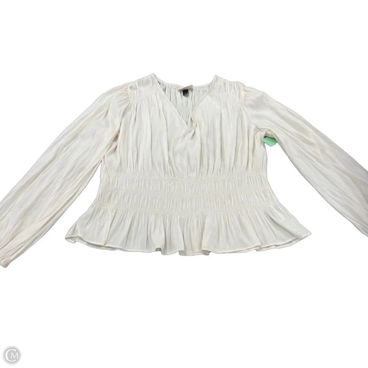 Top Long Sleeve By Universal Thread In White, Size: Xxl