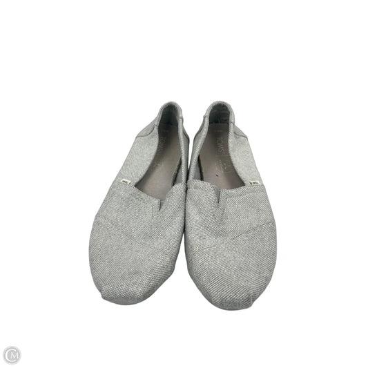 Shoes Flats By Toms In Grey, Size: 8.5