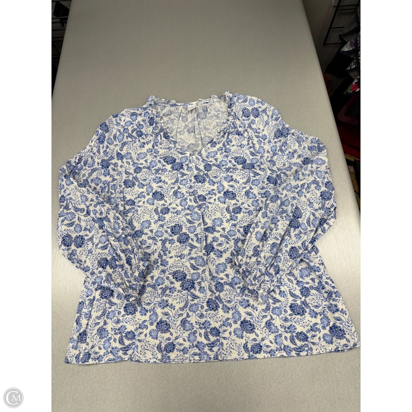 Top Long Sleeve By Old Navy In Blue & White, Size: S