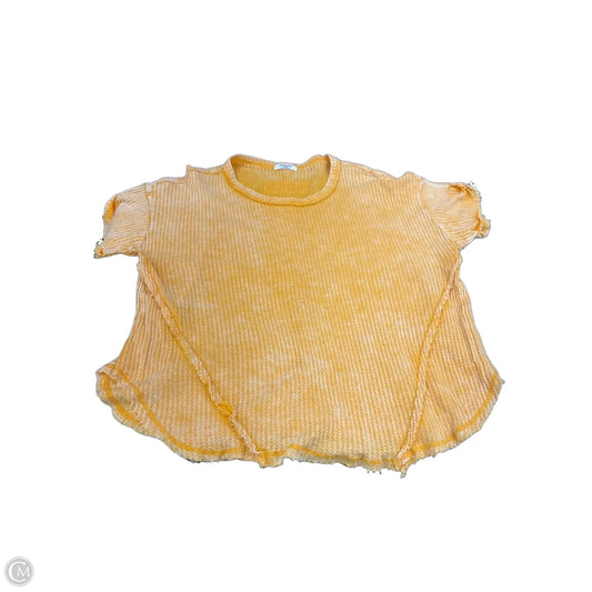 Top Short Sleeve By Zenana In Yellow, Size: Xl