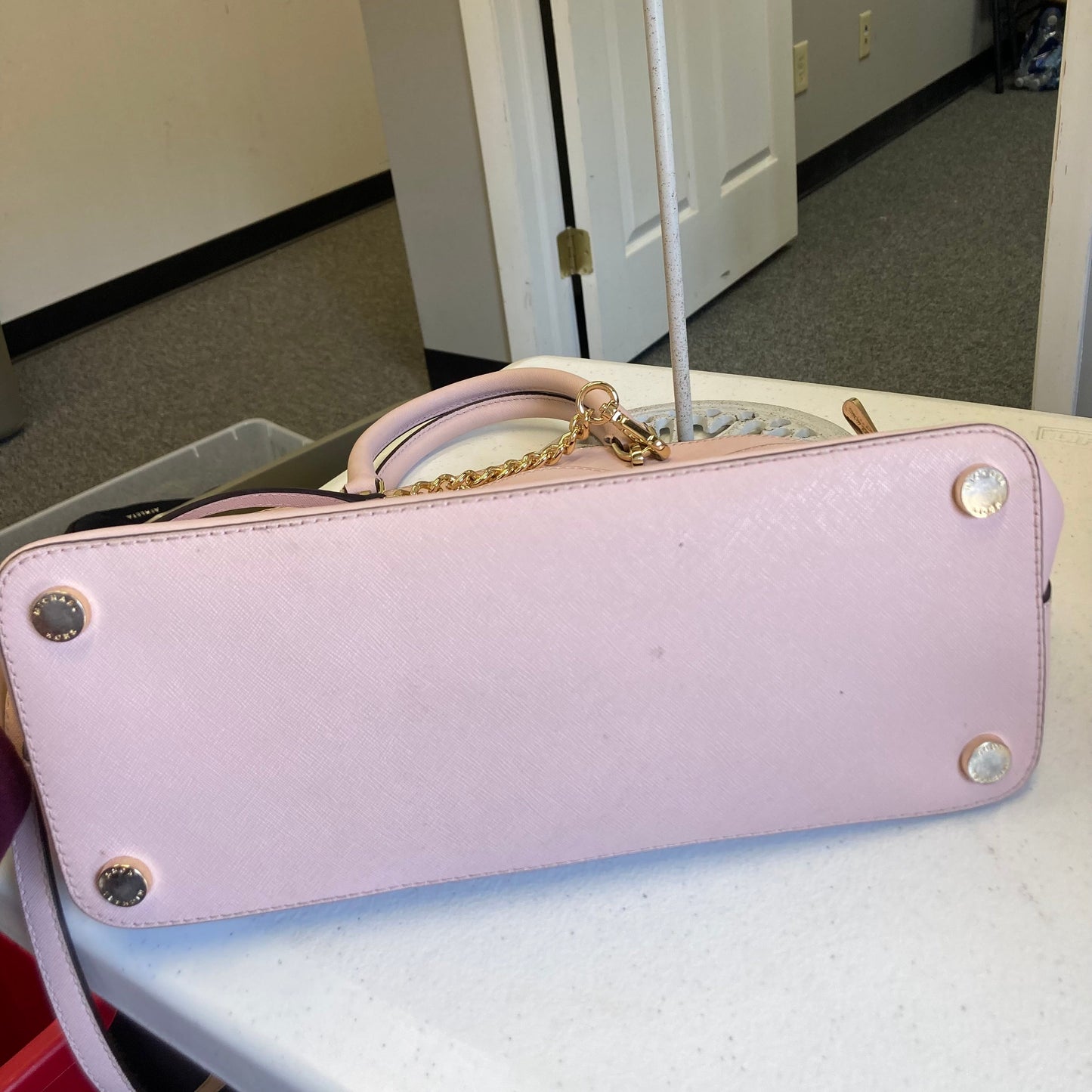 Handbag Designer By Michael Kors In Pink, Size:Medium