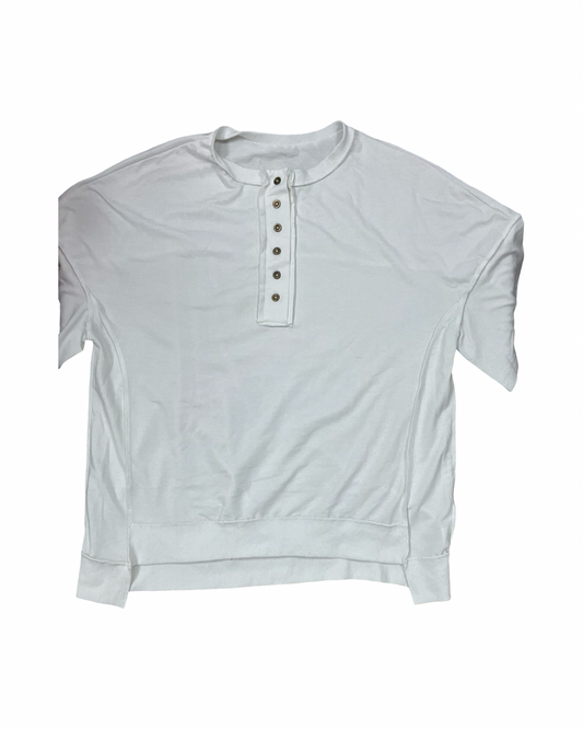 Top Ss By Clothes Mentor In White, Size:Xl