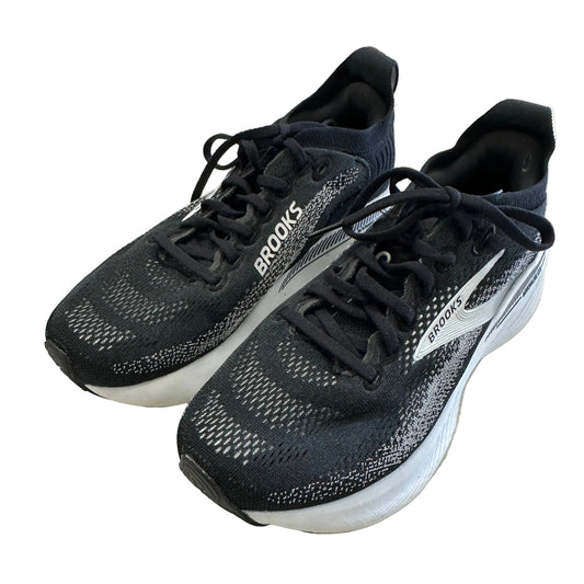 Shoes Athletic By Brooks In Black & White, Size:8