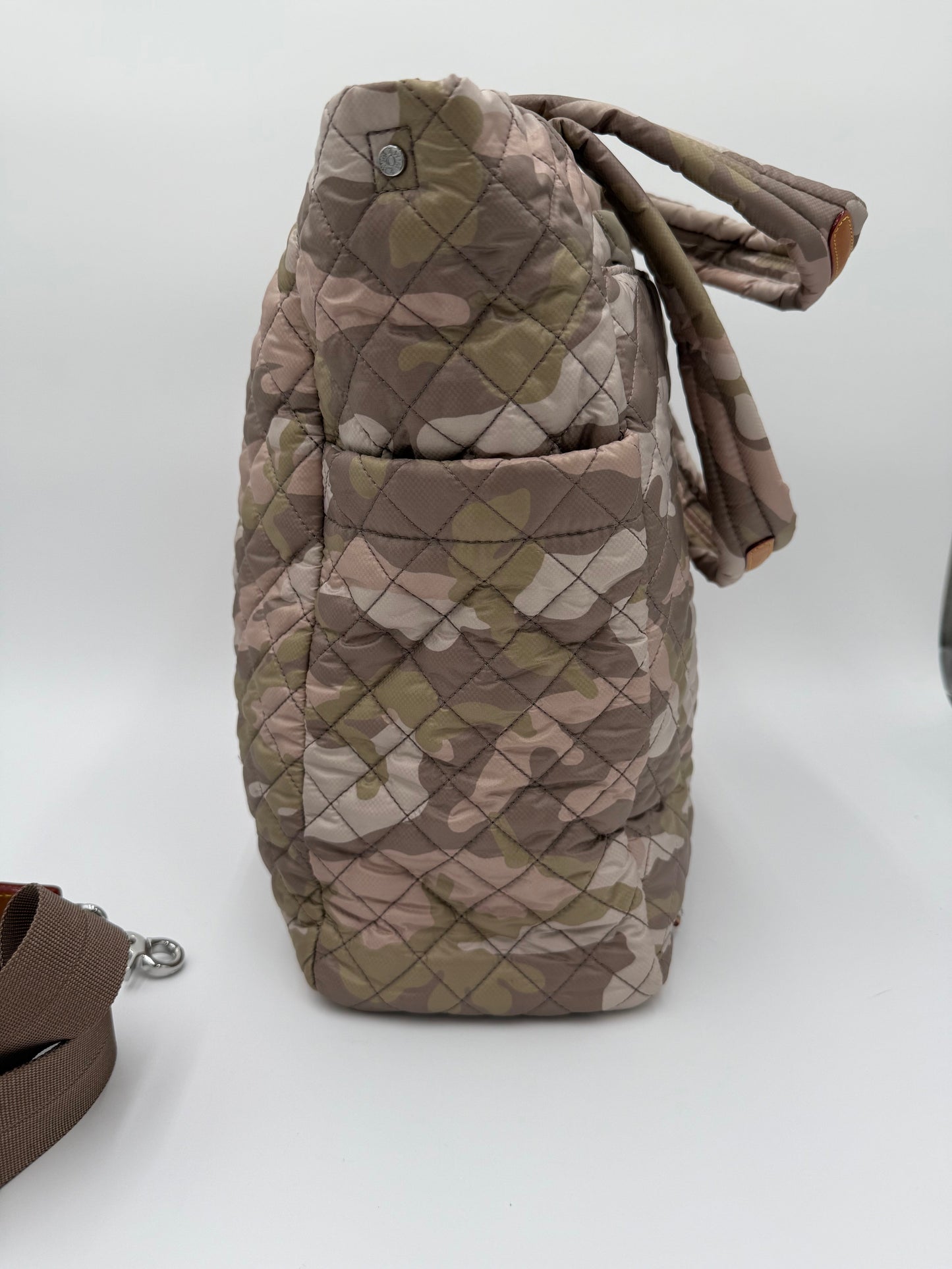 Tote Designer By Mz Wallace, Size: Medium