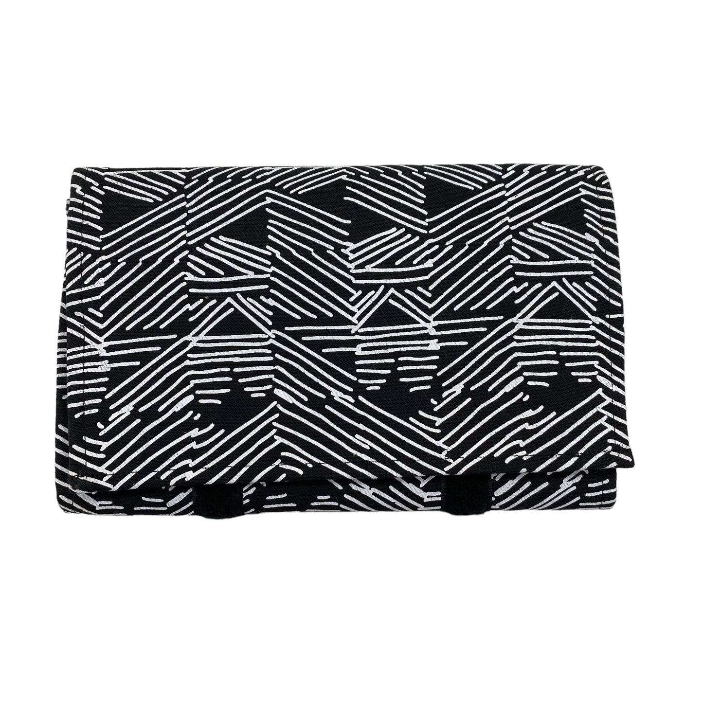 BLACK & WHITE JEWELRY CASE by CLOTHES MENTOR