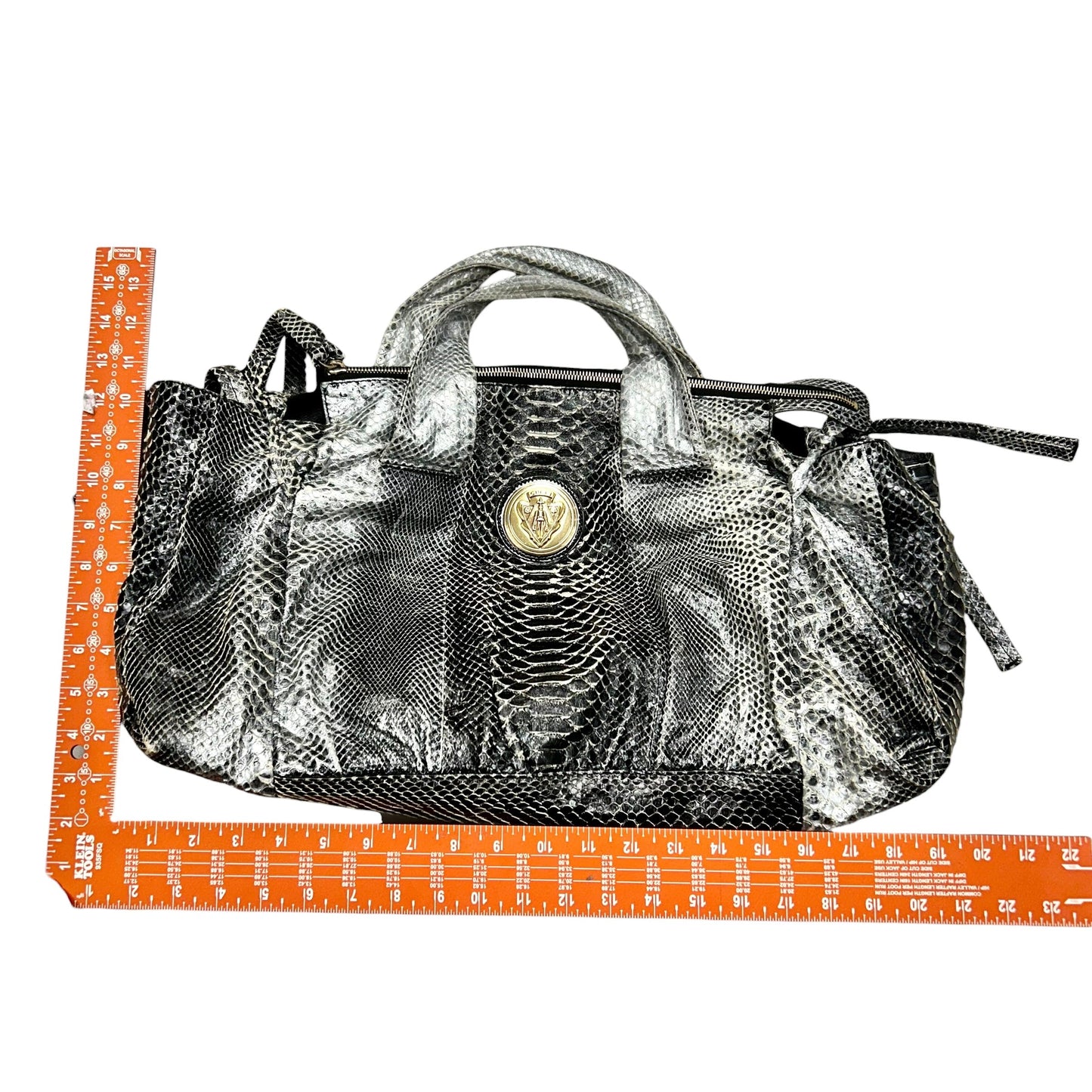 Handbag Luxury Designer By Gucci, Size: Medium