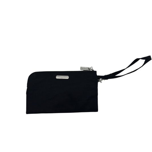 Wristlet By Baggallini In Black, Size:Medium