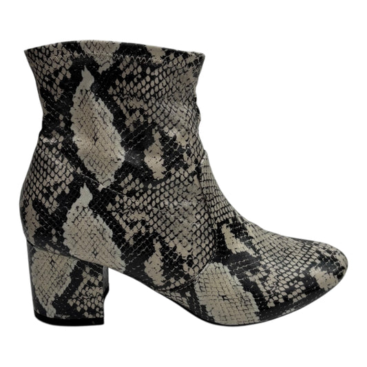 Boots Ankle Heels By Time And Tru In Snakeskin Print, Size:9
