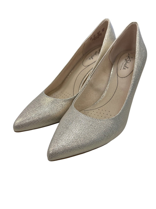 Shoes Heels Kitten By Life Stride In Gold, Size:9