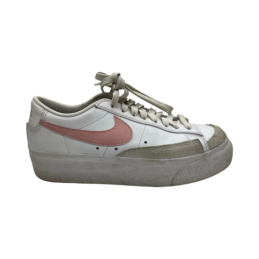 Shoes Sneakers By Nike In Pink & White