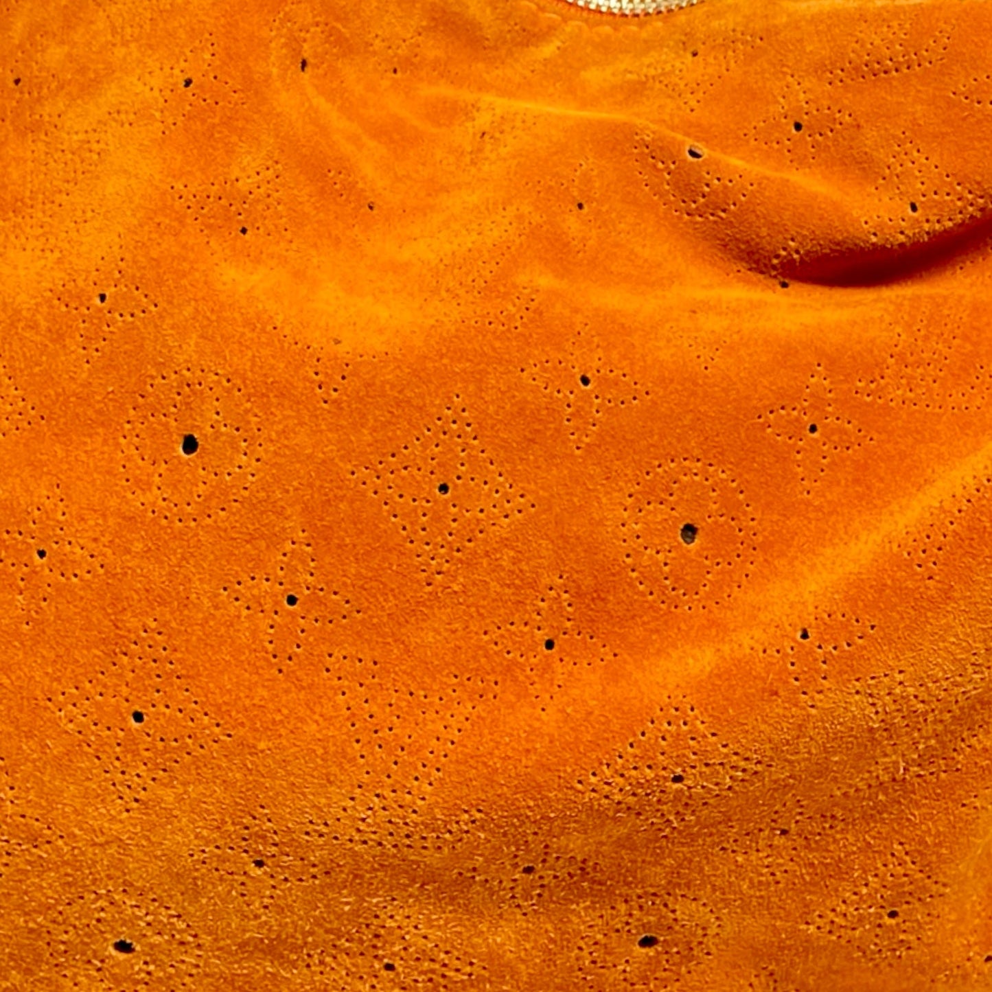 Handbag Luxury Designer By Louis Vuitton, Size: Large