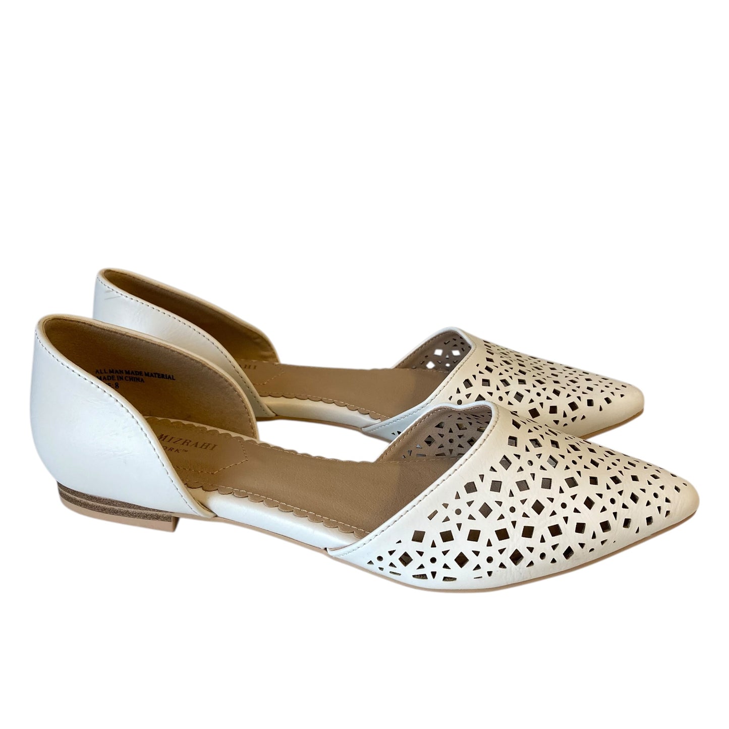 Shoes Flats By Isaac Mizrahi In White, Size:8