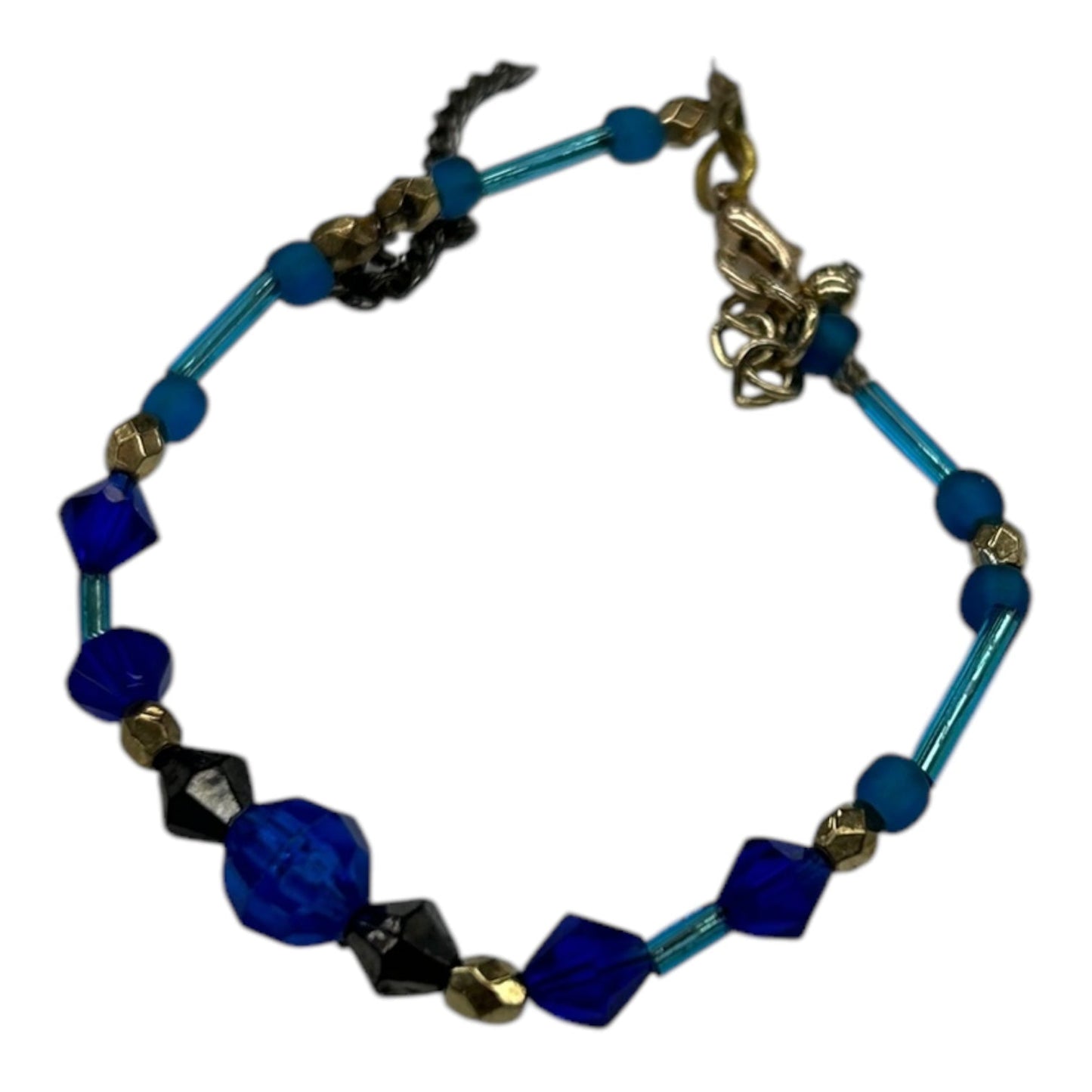 Bracelet Beaded By Clothes Mentor In Blue