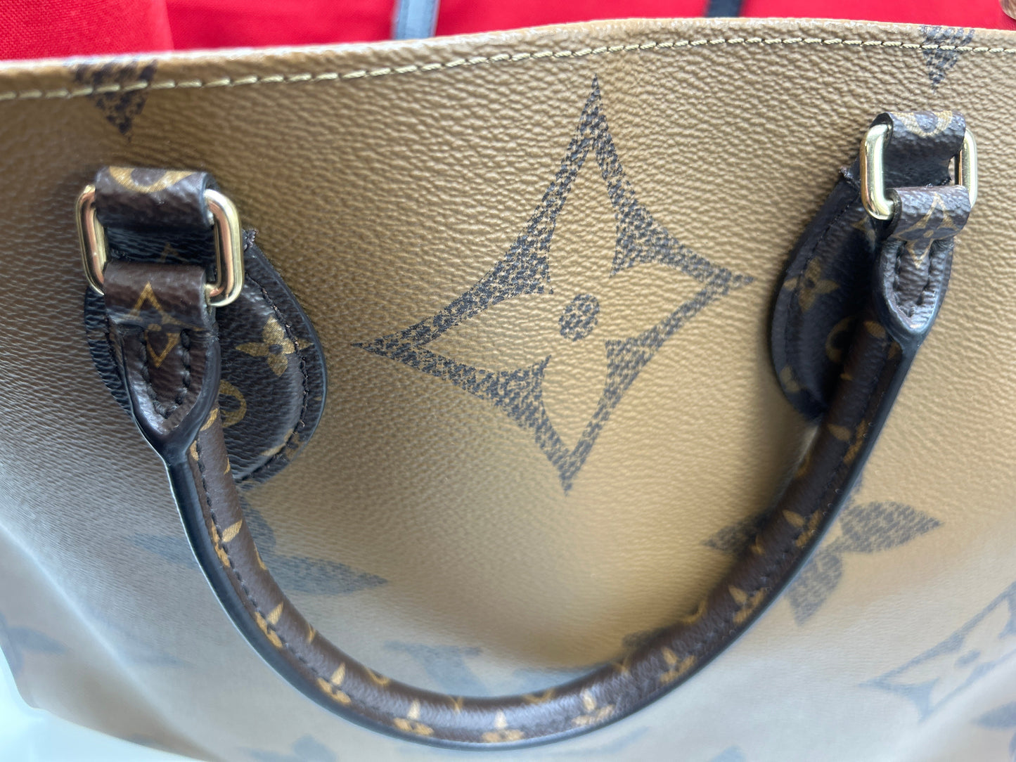 Tote Luxury Designer By Louis Vuitton, Size: Medium