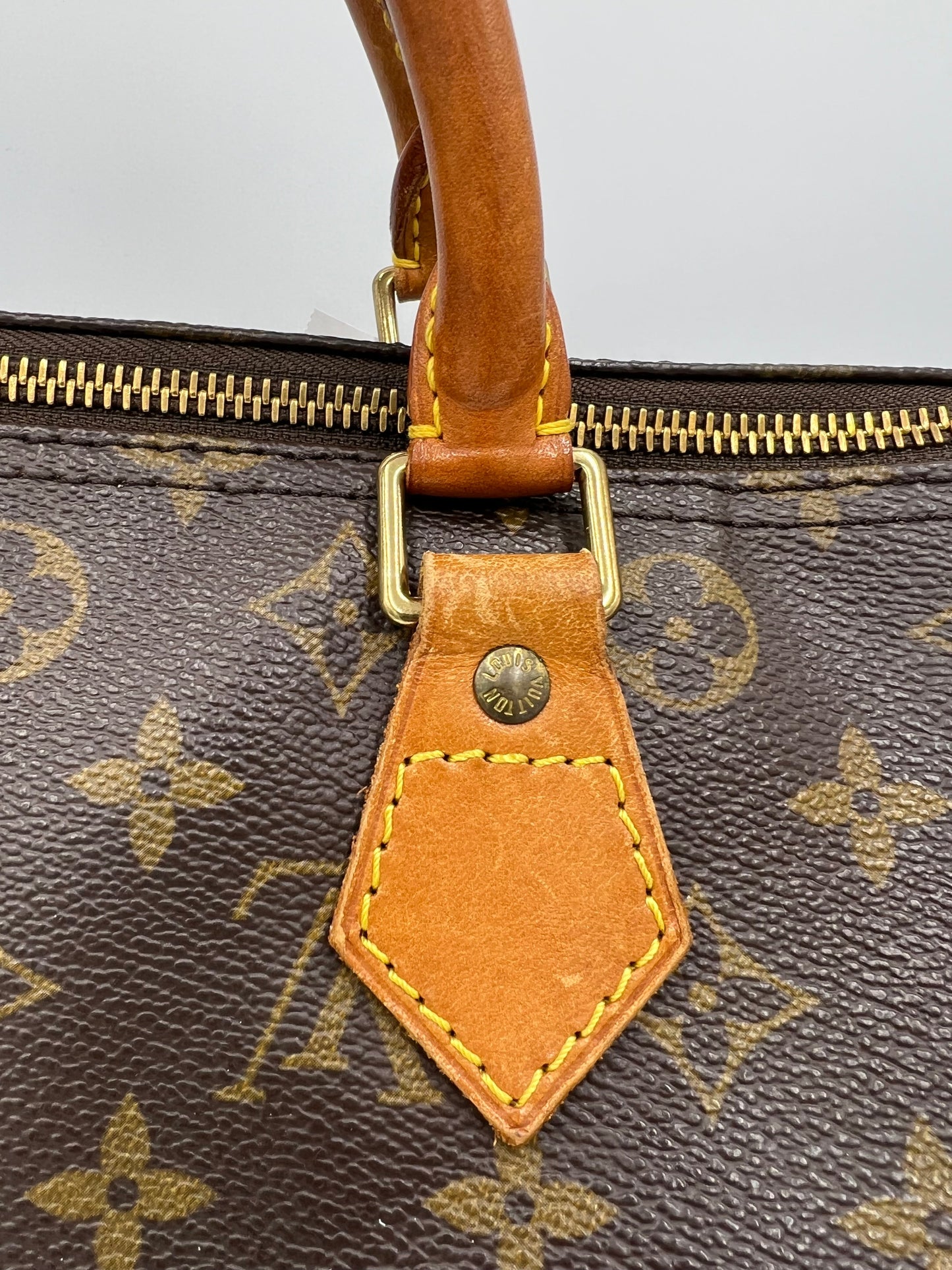 Louis Vuitton Monogram Speedy 30