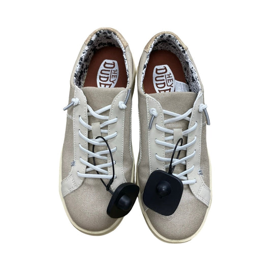 Shoes Sneakers By Hey Dude In Beige, Size:8