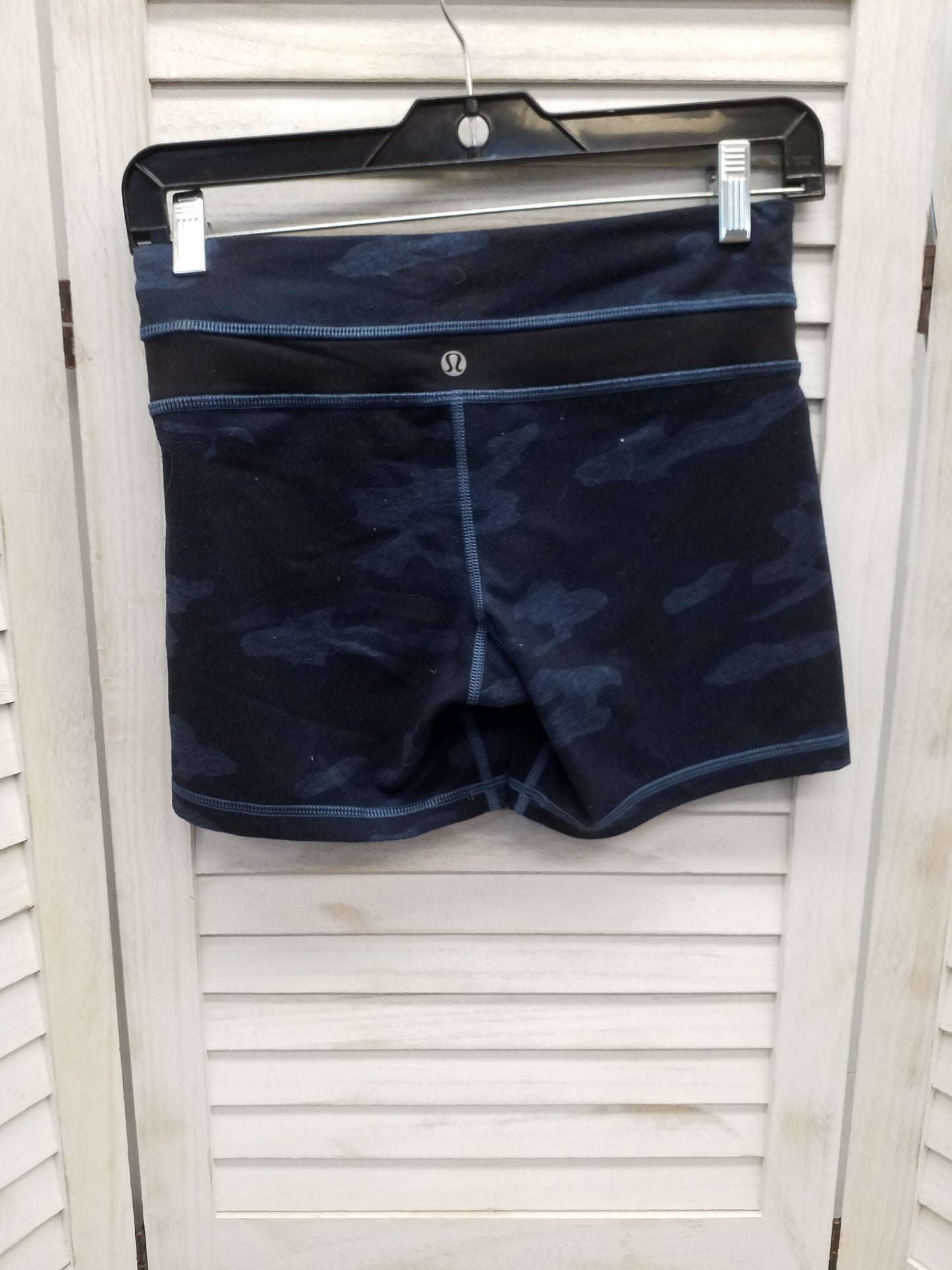 Athletic Shorts By Lululemon  Size: 4
