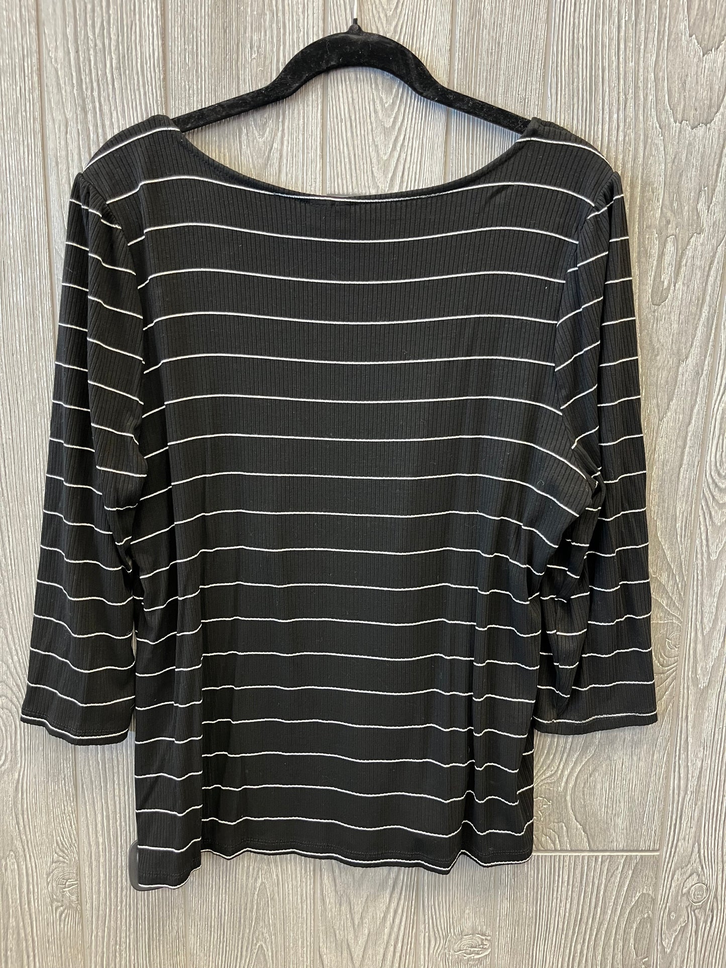 Top Long Sleeve By Elle In Black, Size: Xl