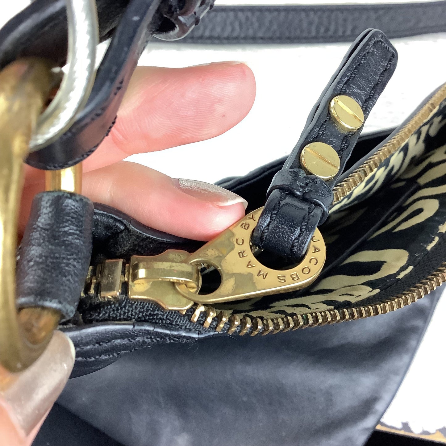 Crossbody Designer By Marc By Marc Jacobs, Size: Medium