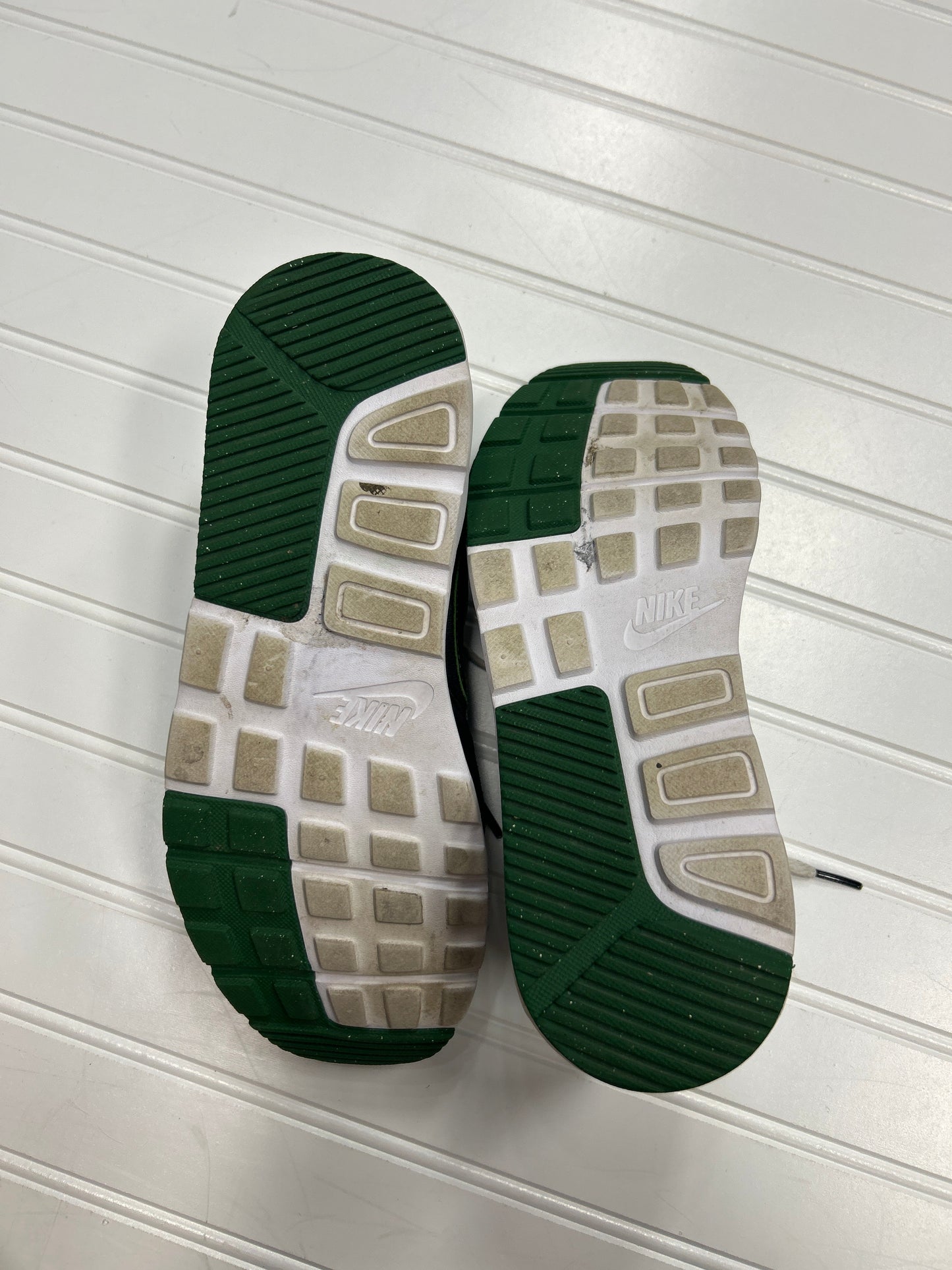 Shoes Athletic By Nike In White, Size:7