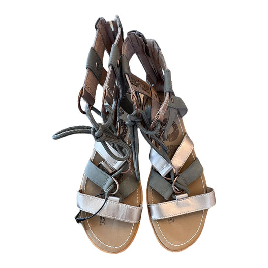 Sandals Designer By Sorel In Green, Size:8.5