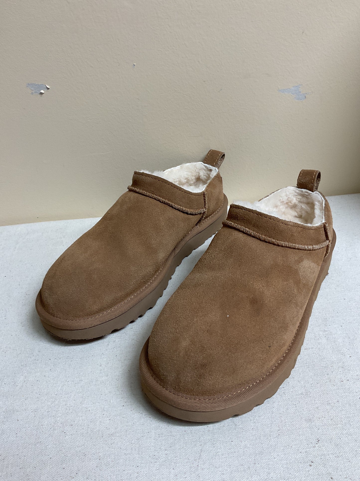 Shoes Designer By Ugg In Brown, Size:7