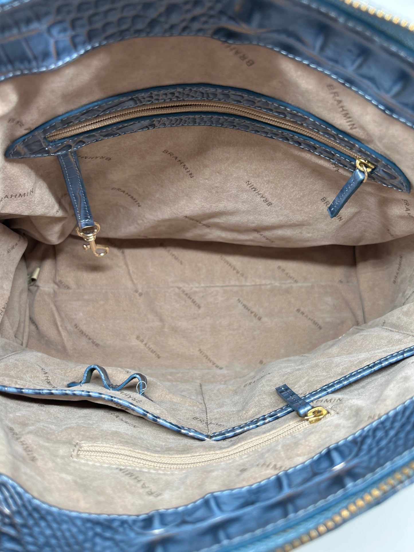 Handbag Designer By Brahmin, Size: Large