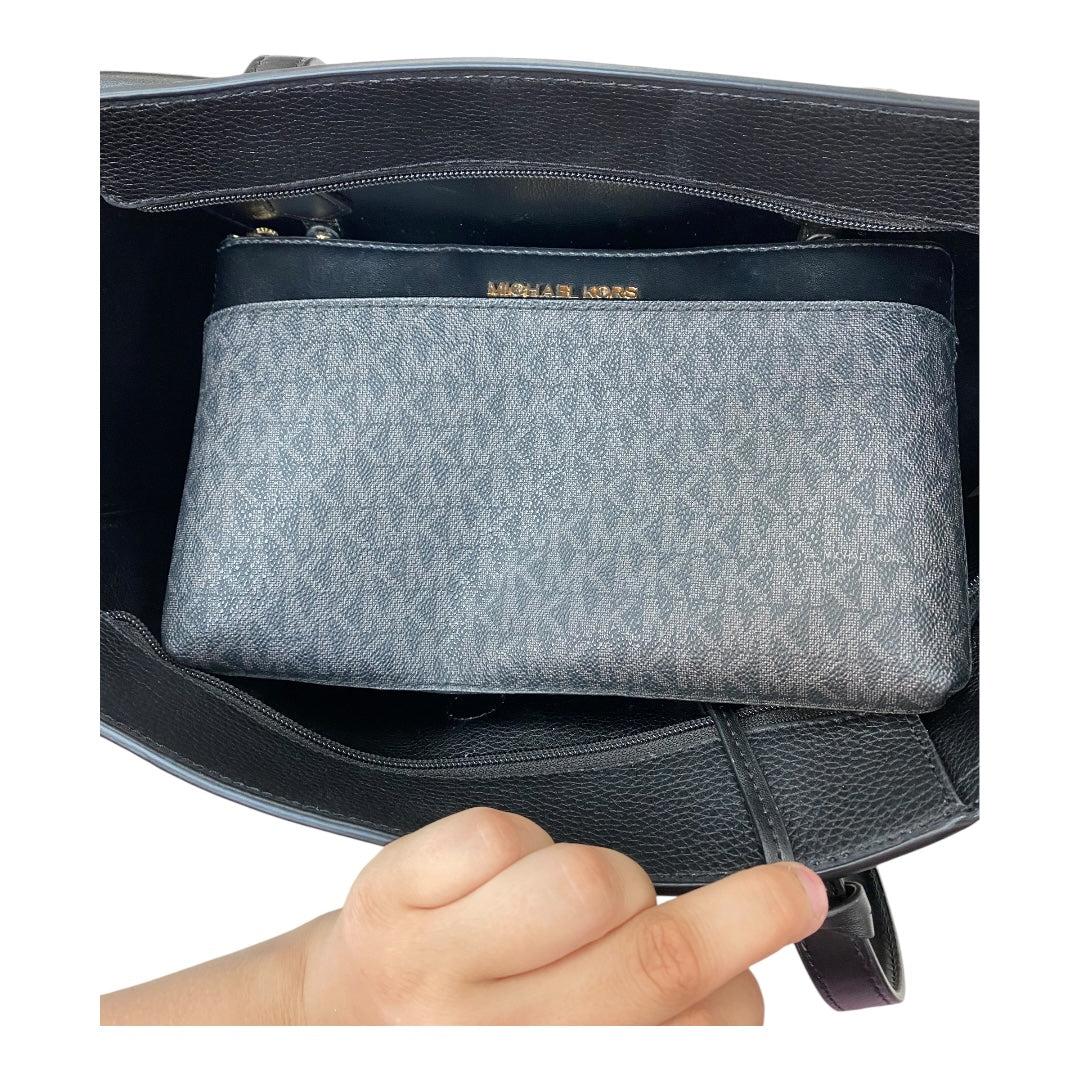 Handbag Designer By Michael Kors In Black, Size:Large
